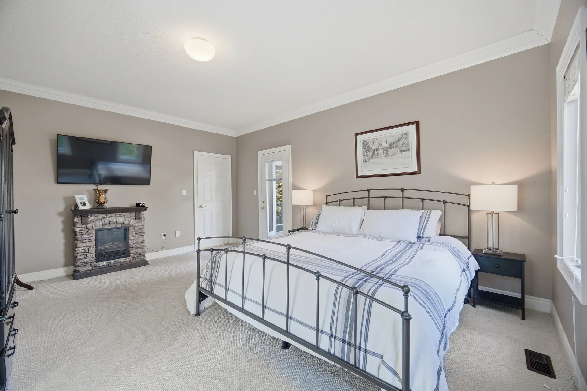 15727 McLaughlin Road, Inglewood - photo 39