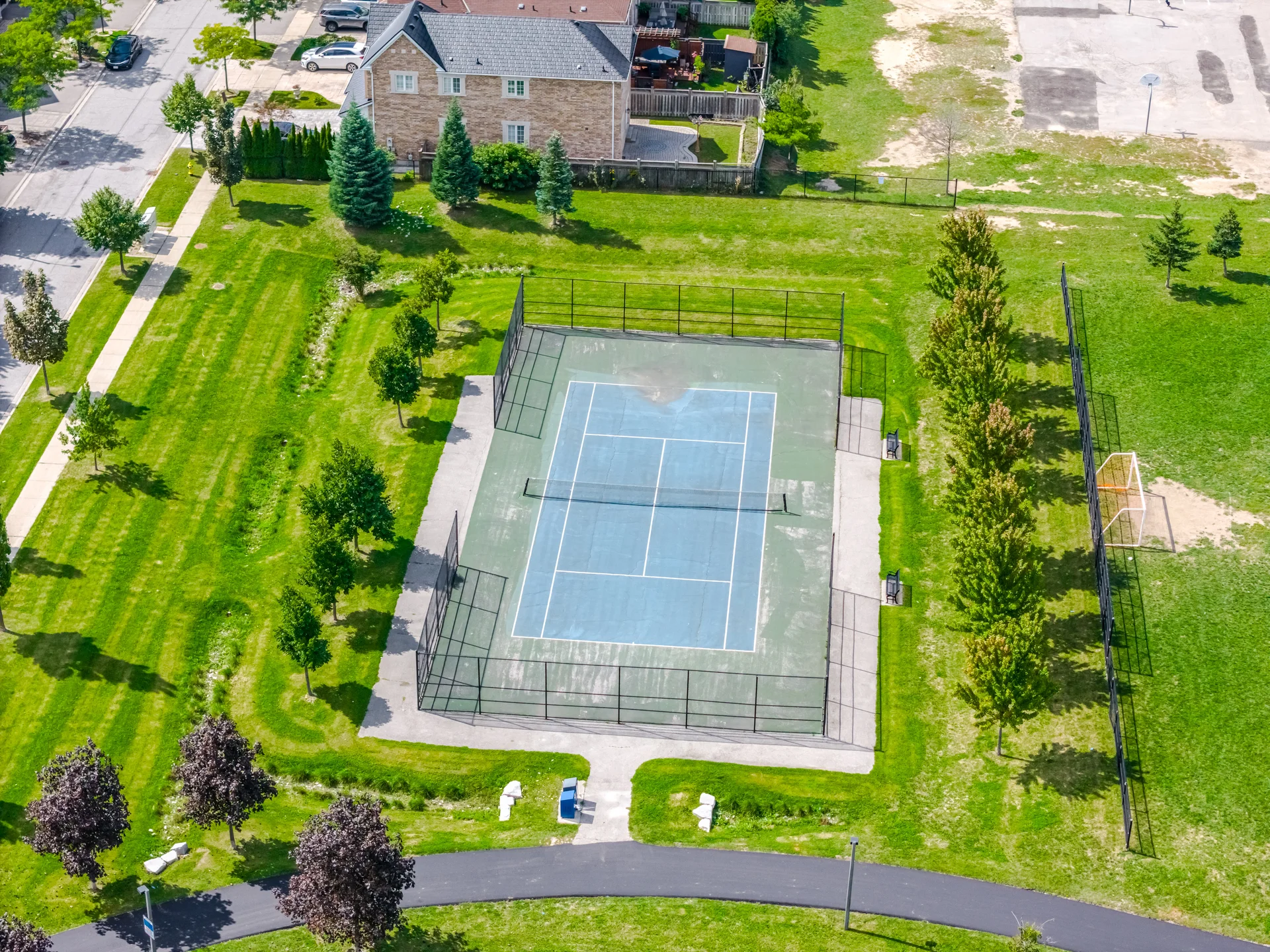 127 Ozner Crescent, Woodbridge - photo 98