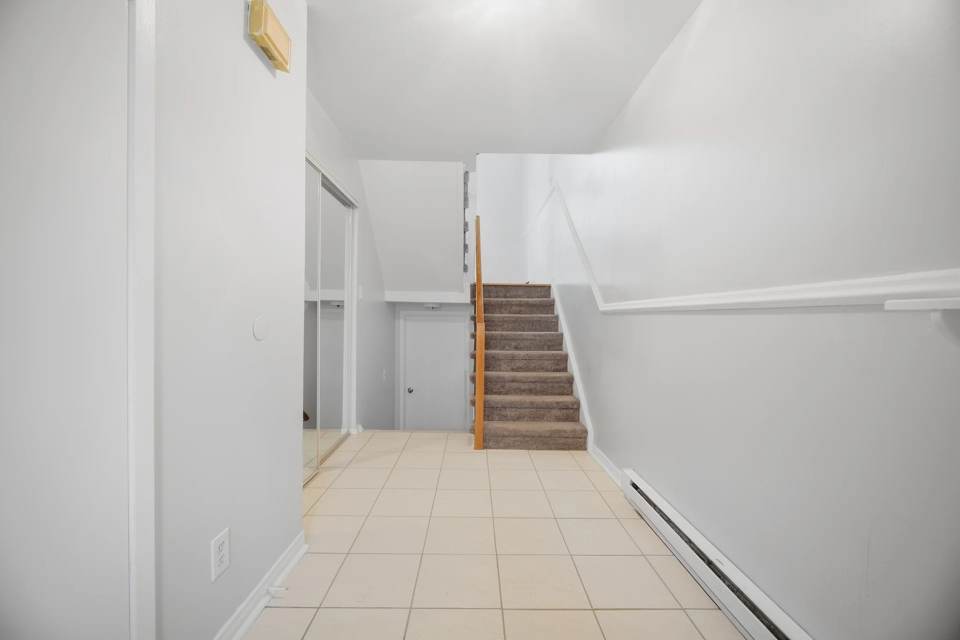 #20-6780 Formentera Avenue, Mississauga - photo 8