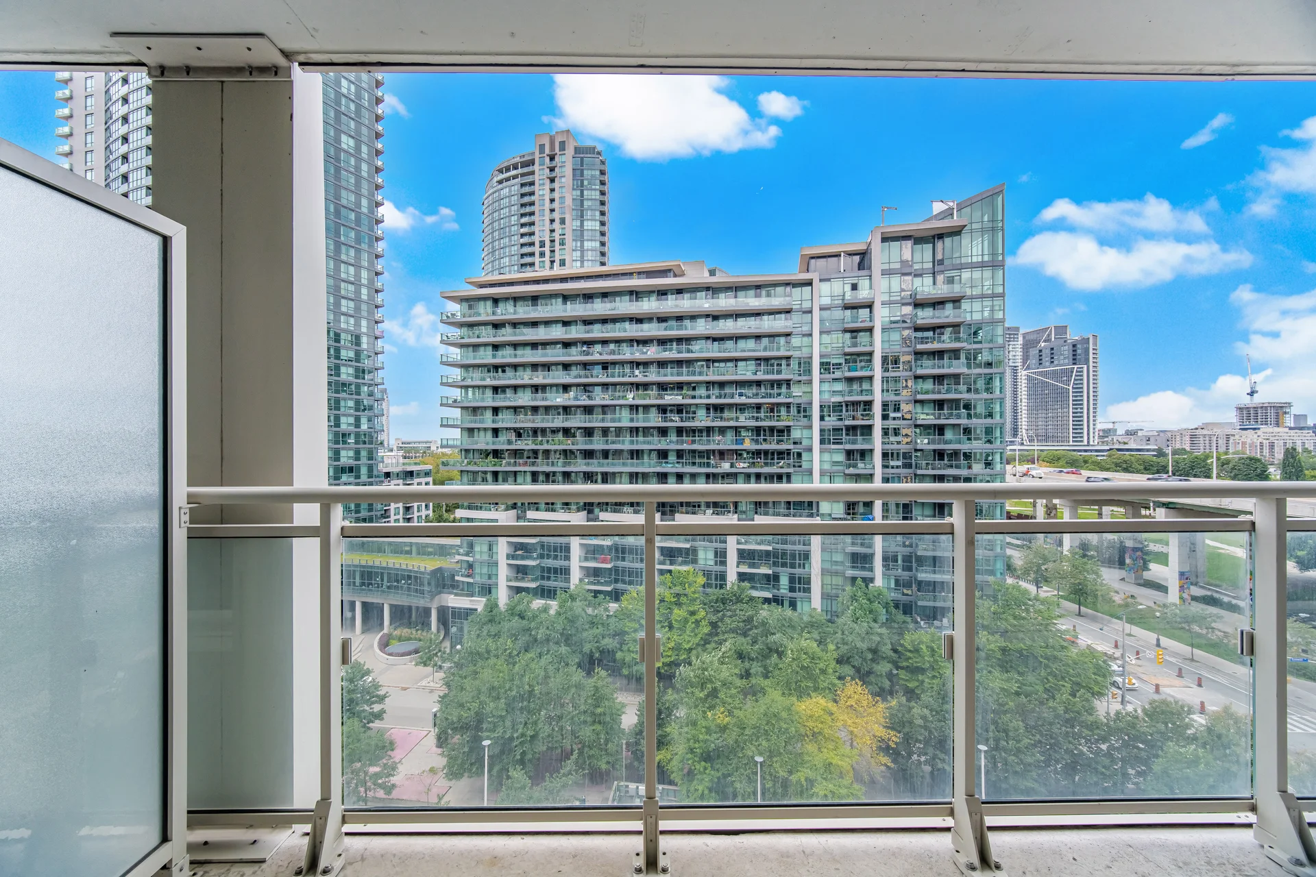 #1213-35 Bastion Street, Toronto - photo 32