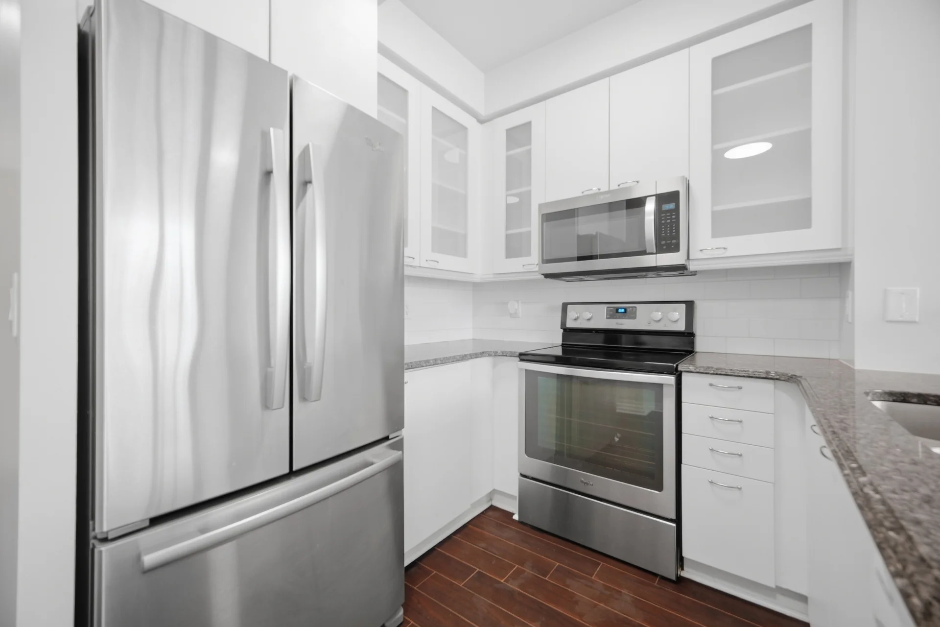 #2008-220 Burnhamthorpe Road West, Mississauga - photo 10