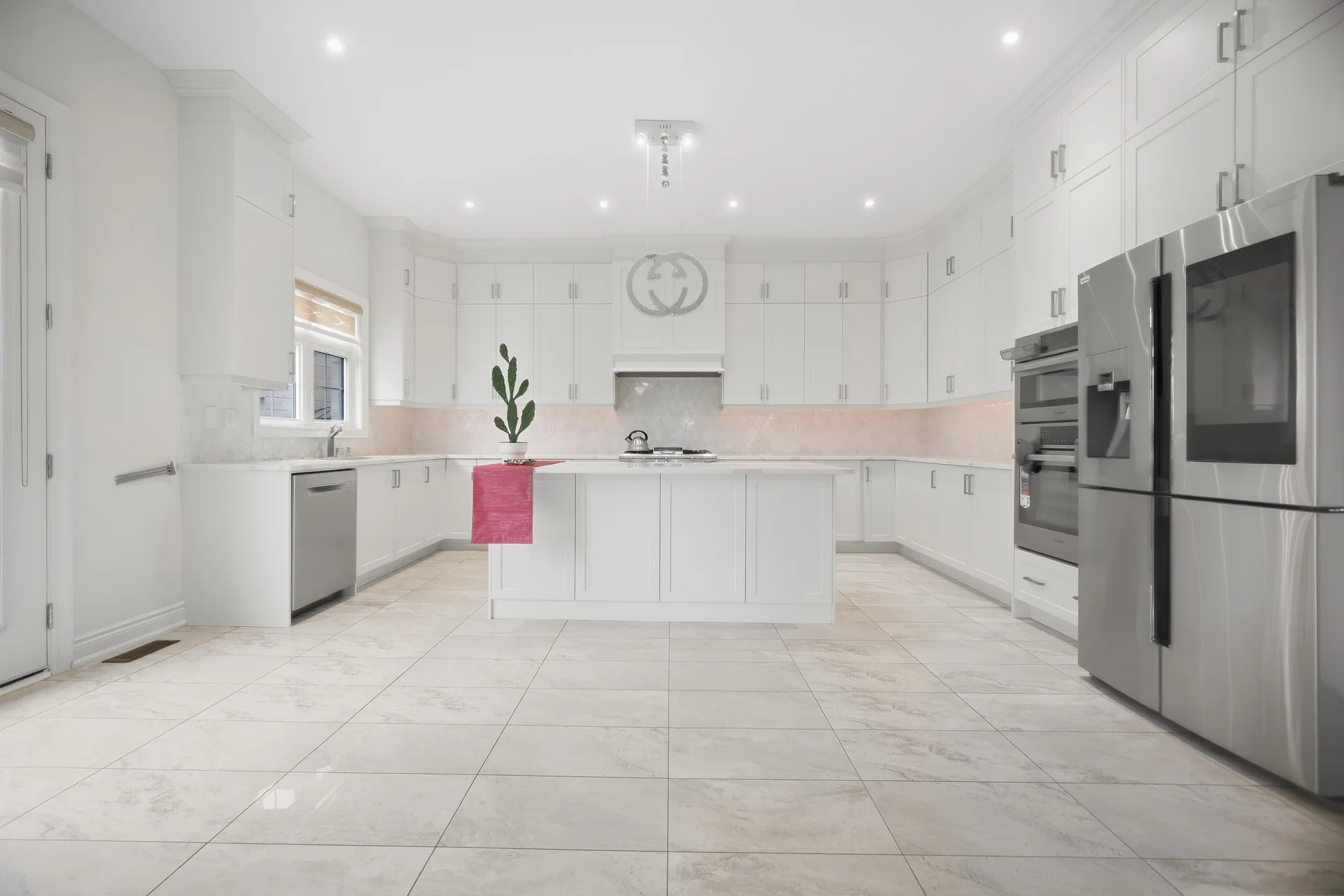 7 Anatolia Street, Brampton - photo 37