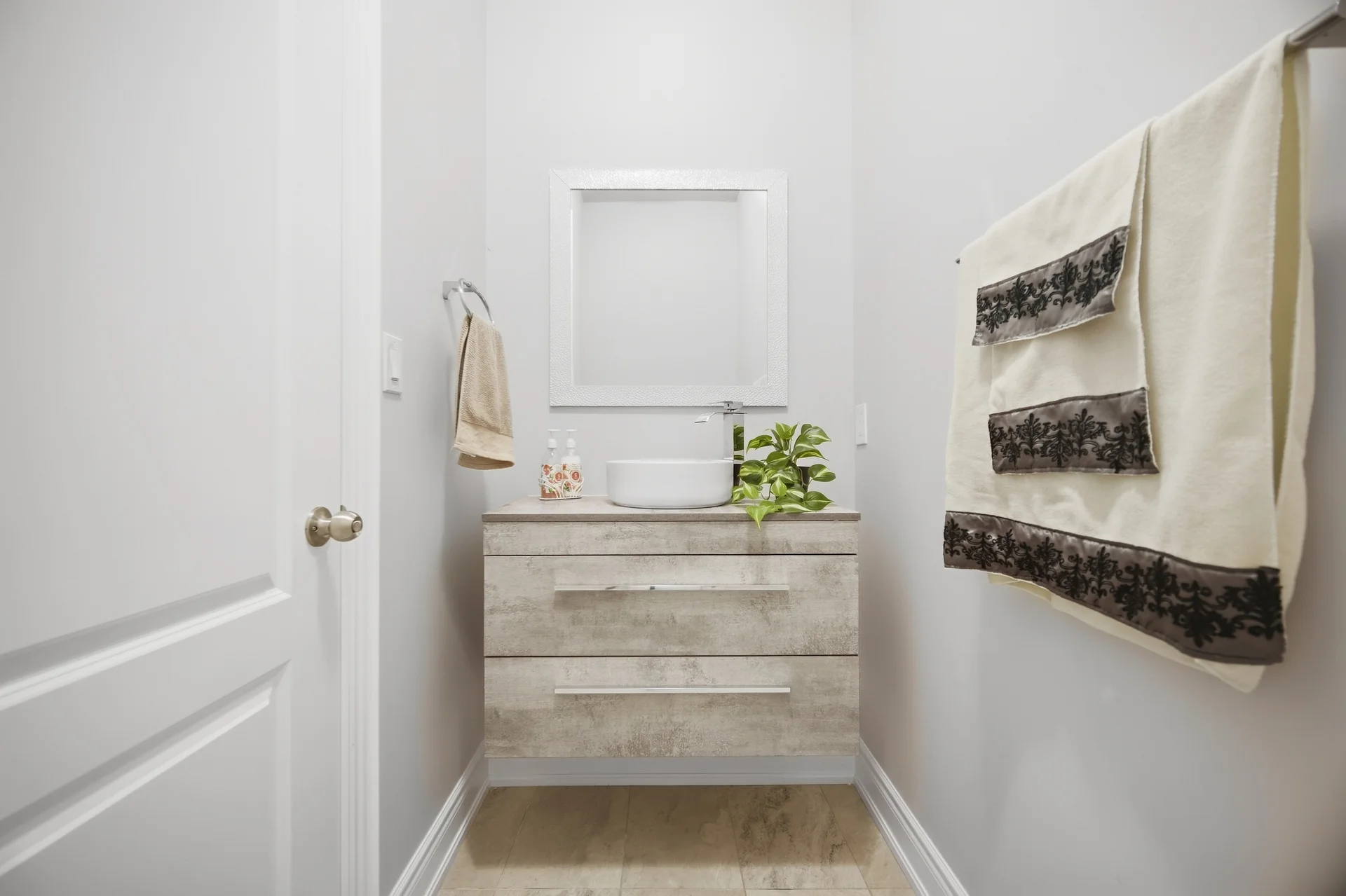7 Anatolia Street, Brampton - photo 54