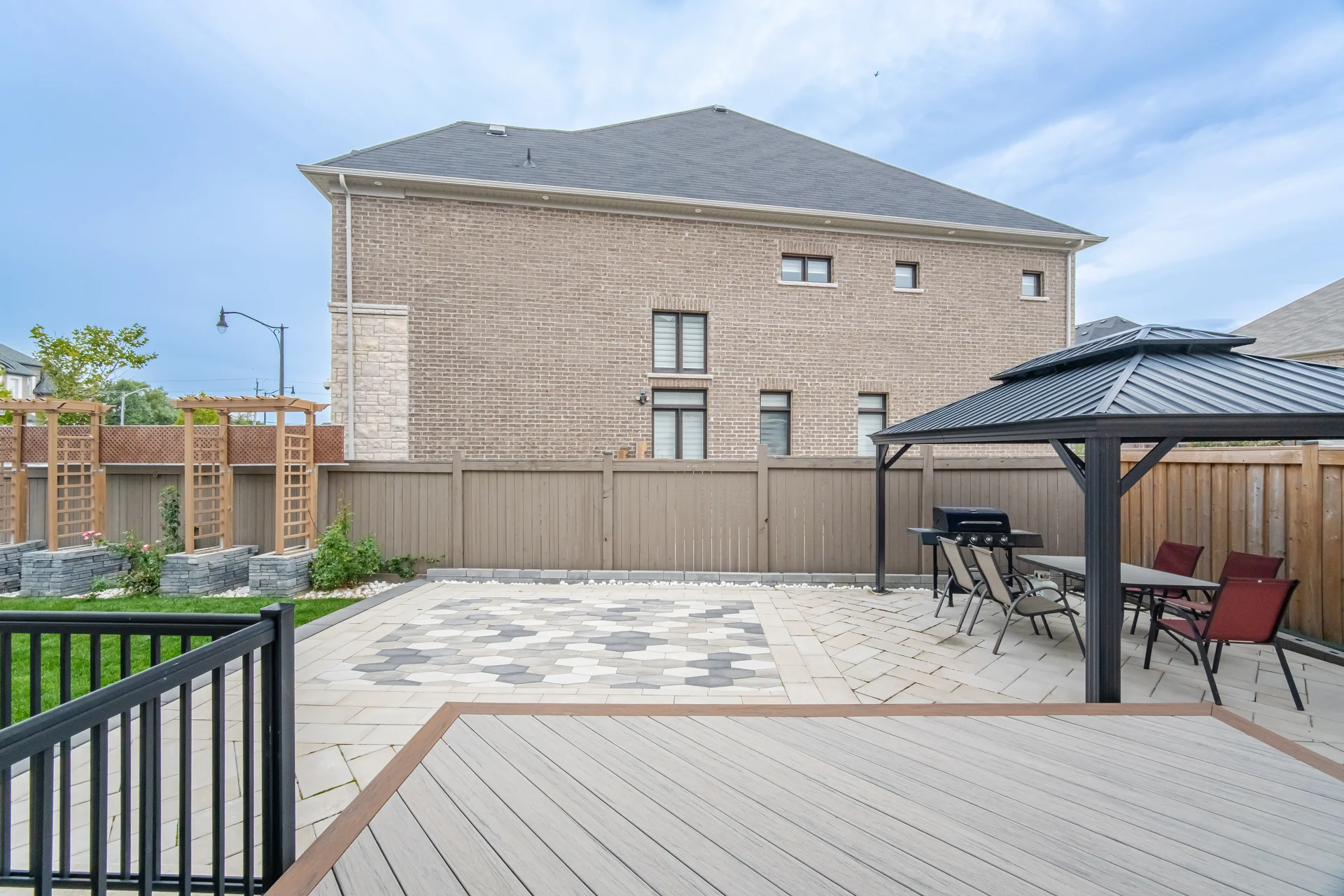7 Anatolia Street, Brampton - photo 101