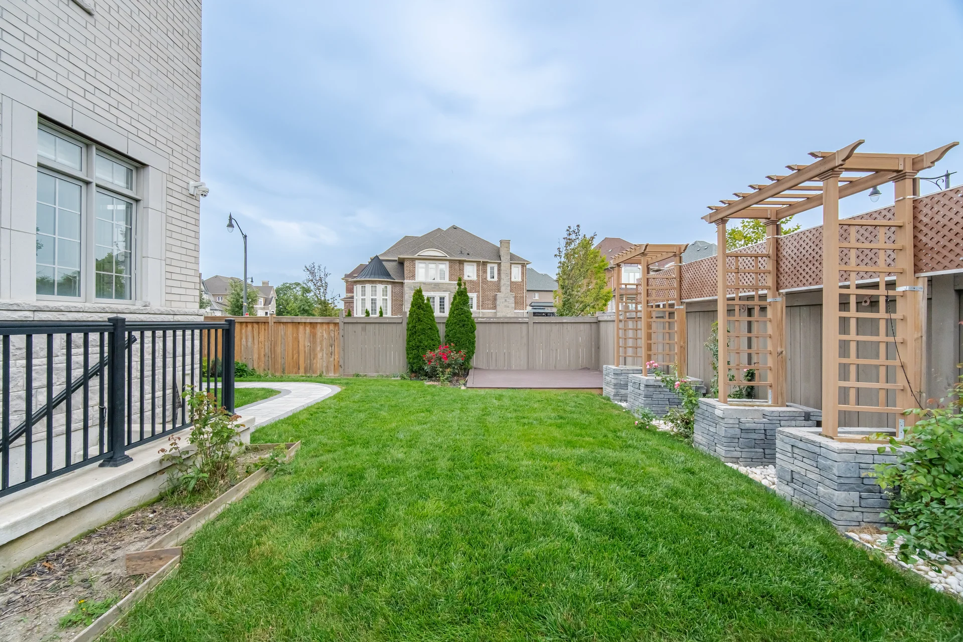7 Anatolia Street, Brampton - photo 113