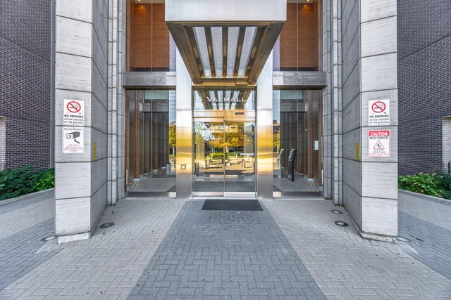 #901-5 Valhalla Inn Road, Etobicoke - photo 2