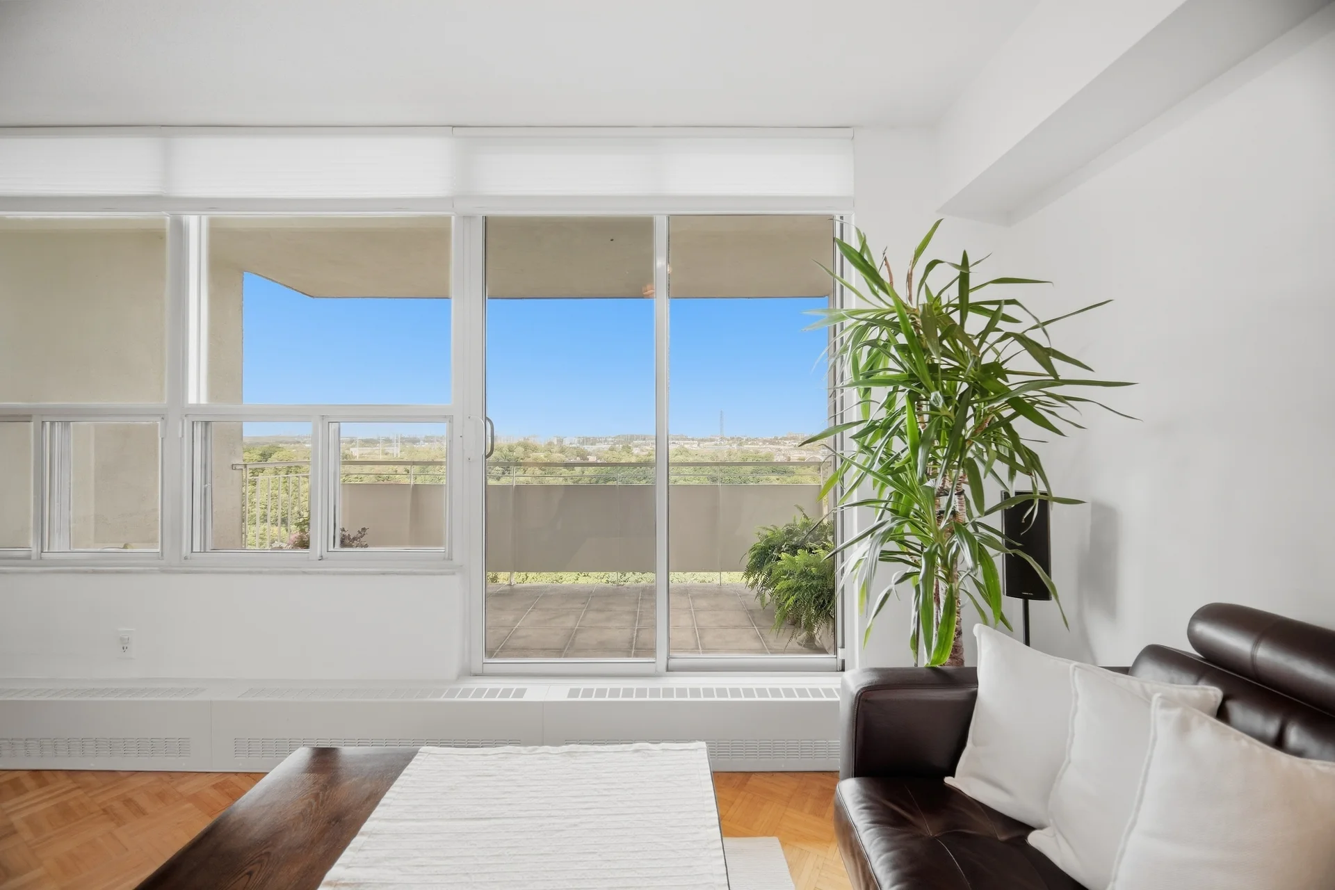 60 Pavane Linkway #1416, North York - photo 35