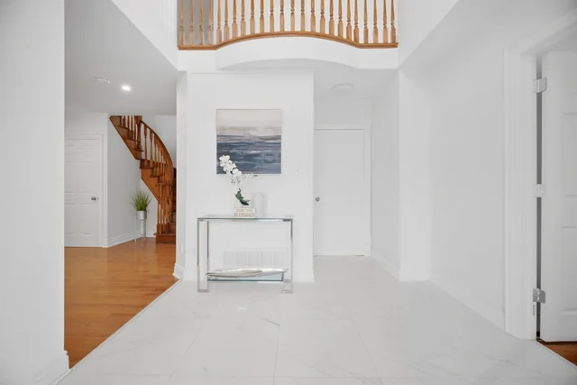159 Monte Carlo Drive, Woodbridge - photo 6