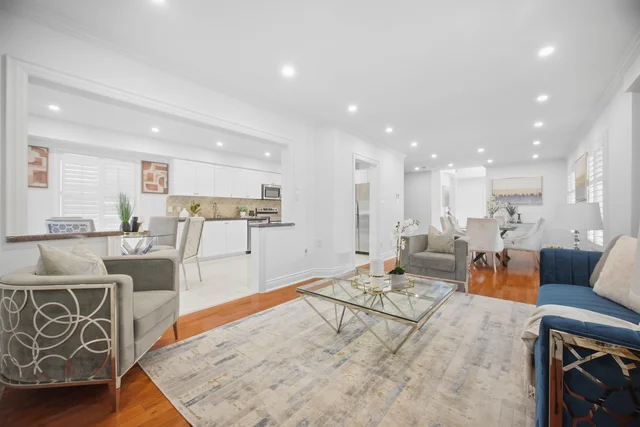 159 Monte Carlo Drive, Woodbridge - photo 11