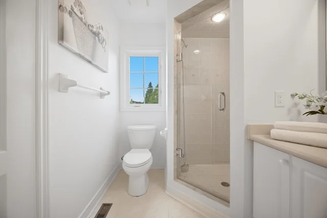 159 Monte Carlo Drive, Woodbridge - photo 34