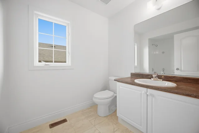 159 Monte Carlo Drive, Woodbridge - photo 42