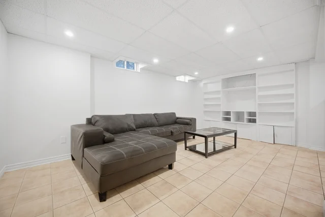 159 Monte Carlo Drive, Woodbridge - photo 50