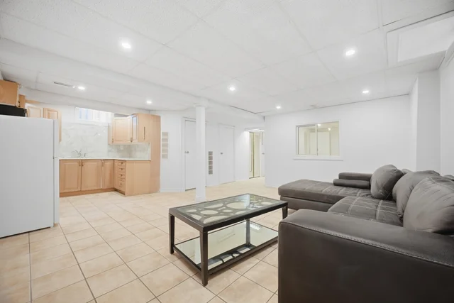 159 Monte Carlo Drive, Woodbridge - photo 51