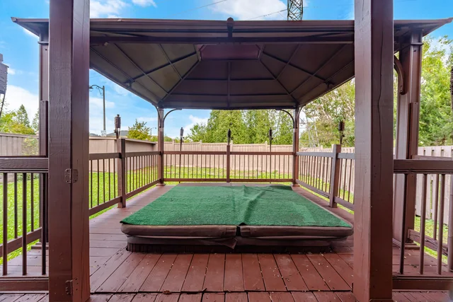 159 Monte Carlo Drive, Woodbridge - photo 60