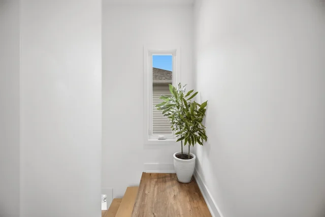 45 Furnival Road, East York - photo 35