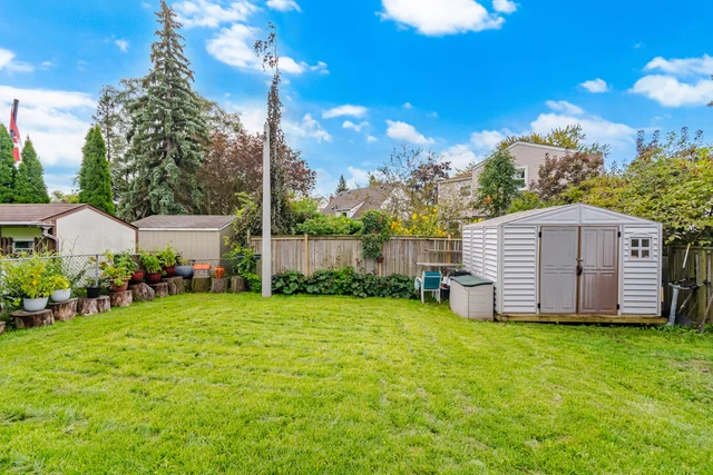 45 Furnival Road, East York - photo 78