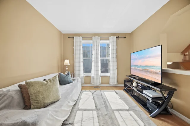 2413 Coho Way, Oakville - photo 9