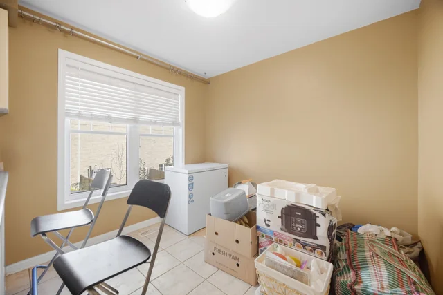 2413 Coho Way, Oakville - photo 18
