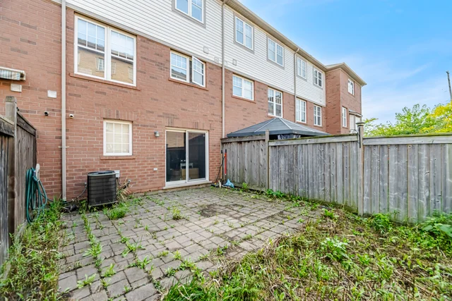 2413 Coho Way, Oakville - photo 43