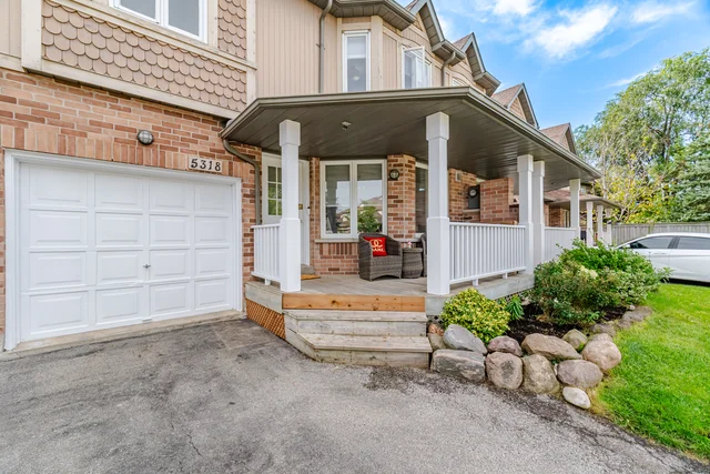 5318 Bushelgrove Circle, Mississauga - photo 6