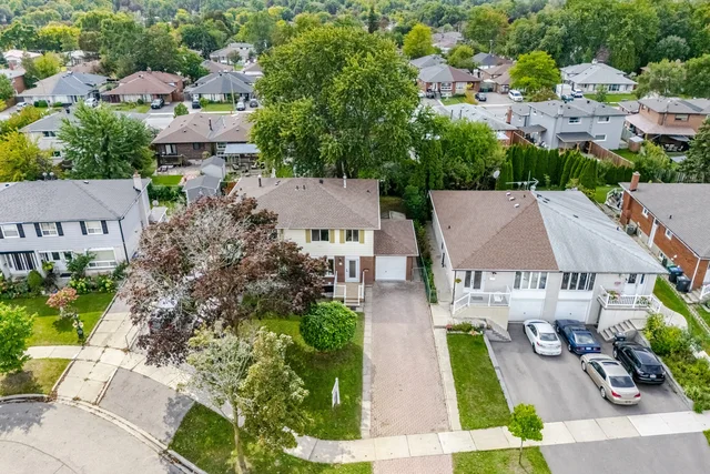 3390 Frobex Court, Mississauga