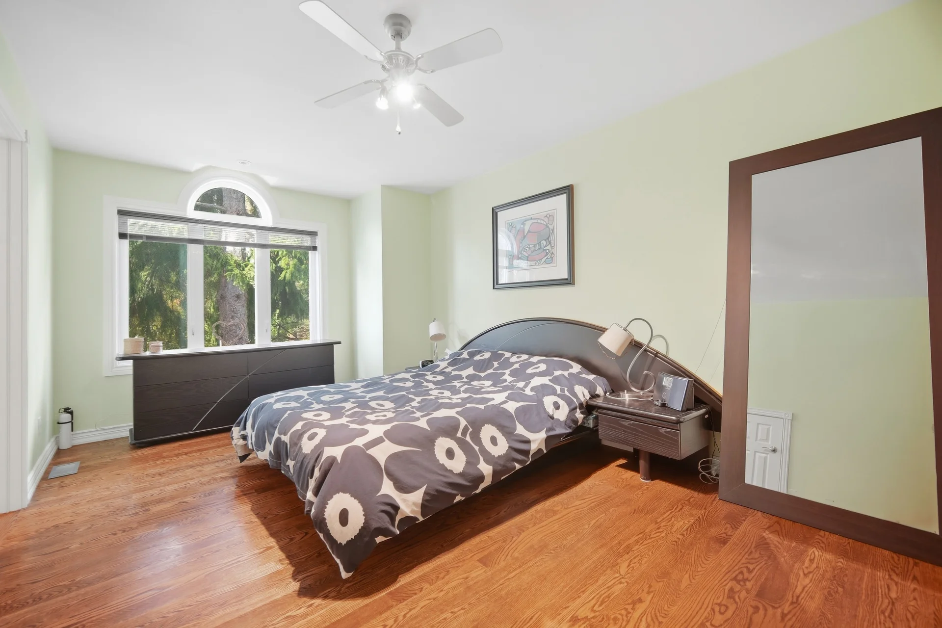 219 Broadway Avenue, Toronto - photo 31