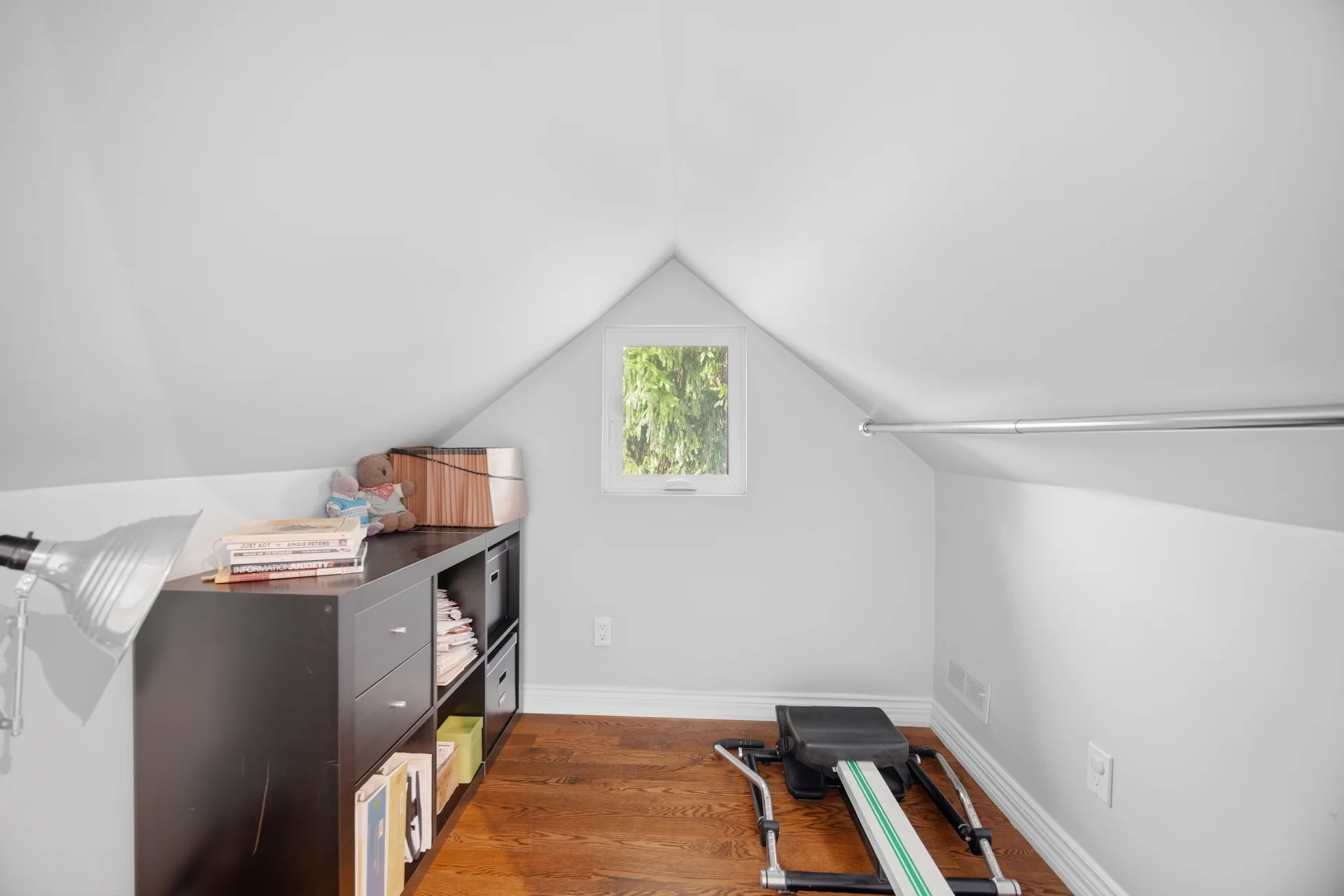219 Broadway Avenue, Toronto - photo 48
