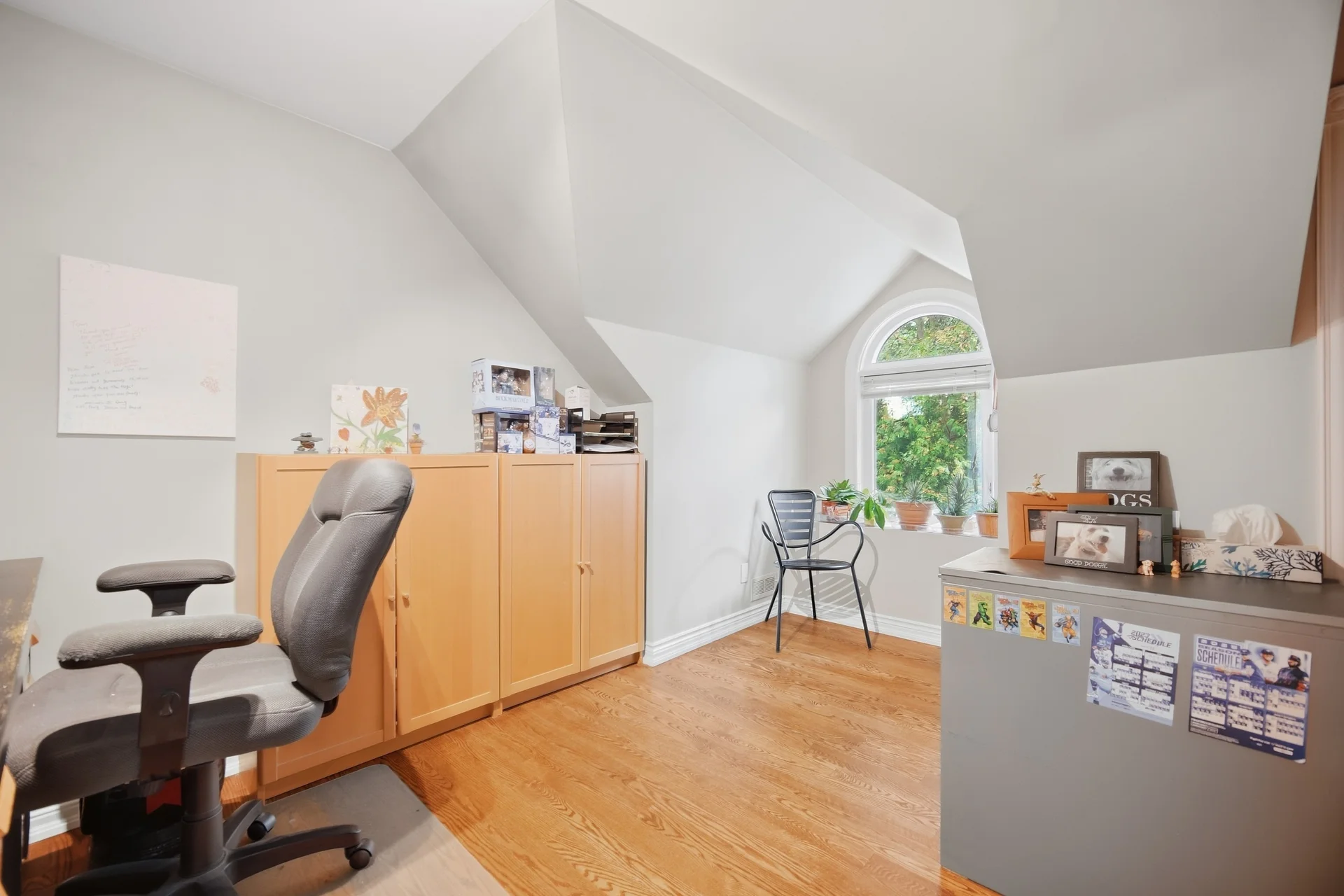 219 Broadway Avenue, Toronto - photo 49