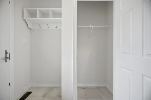 1378 National Common, Burlington - photo 8