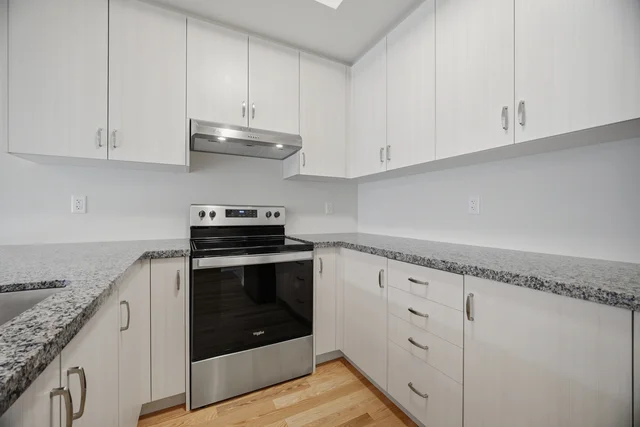 1378 National Common, Burlington - photo 14