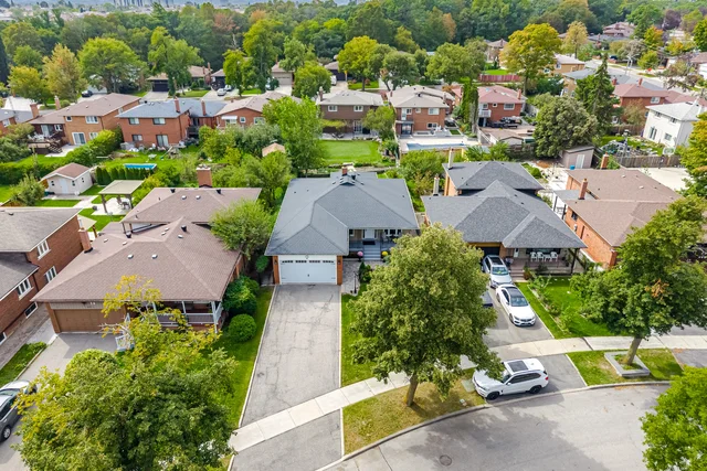 28 Eldorado Court, Toronto