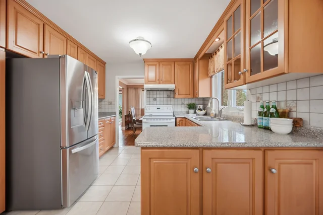 28 Eldorado Court, Toronto - photo 33