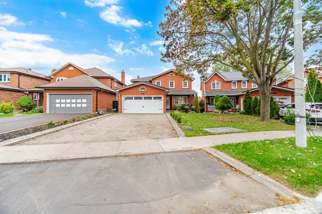 129 Bankview Circle, Etobicoke - photo 17