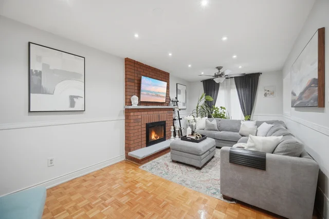 129 Bankview Circle, Etobicoke - photo 21