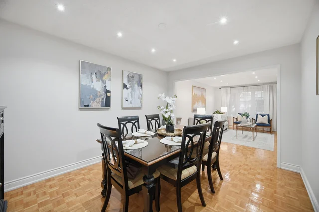 129 Bankview Circle, Etobicoke - photo 32