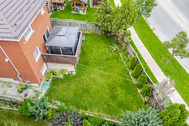 129 Bankview Circle, Etobicoke - photo 92