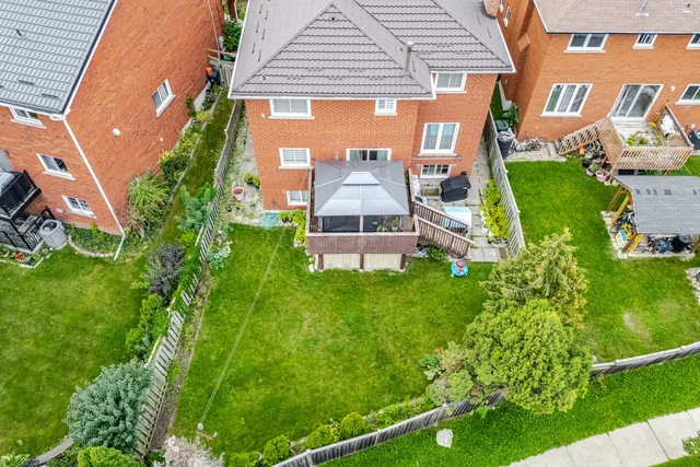 129 Bankview Circle, Etobicoke - photo 96