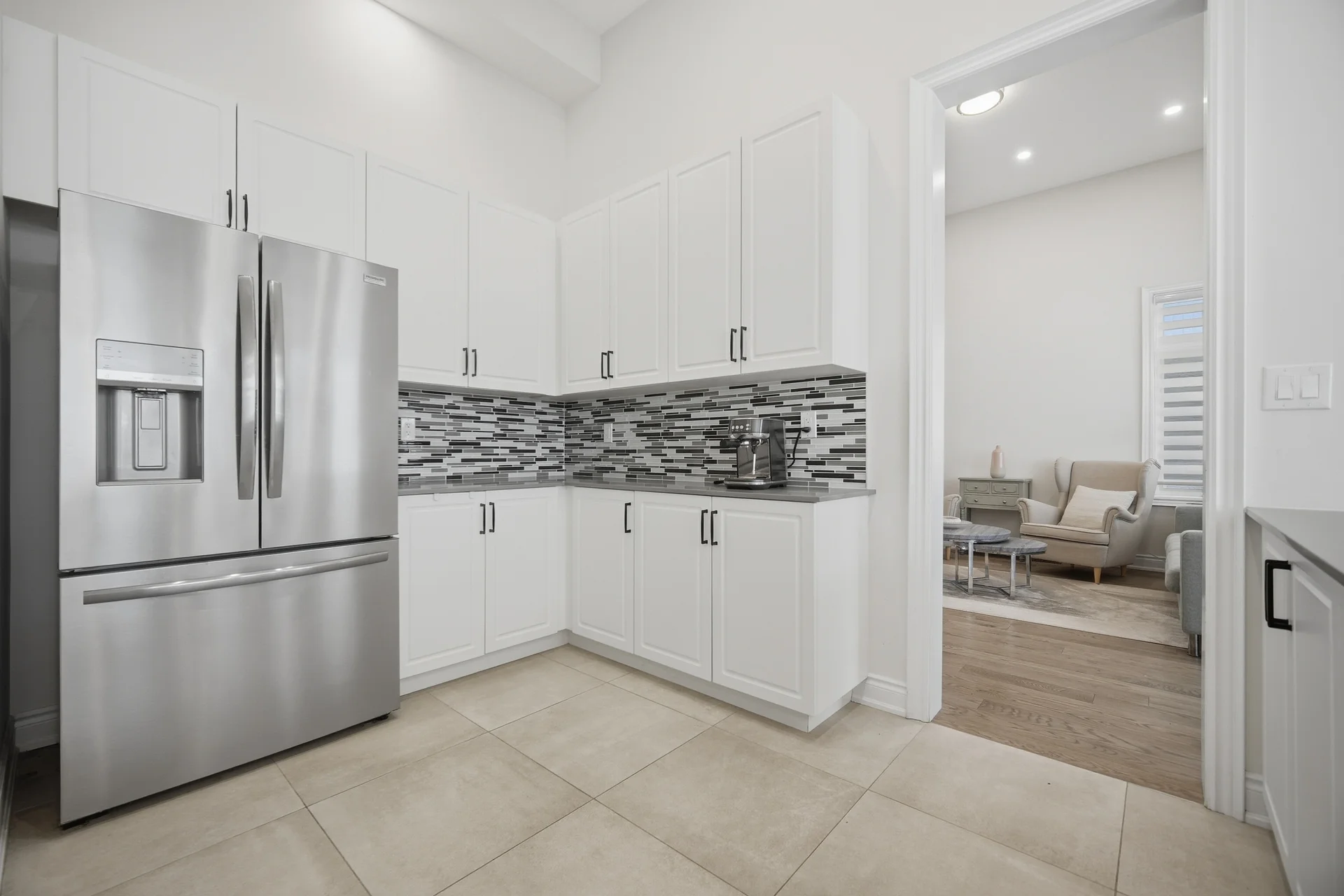 1400 Yellow Rose Circle, Oakville - photo 17