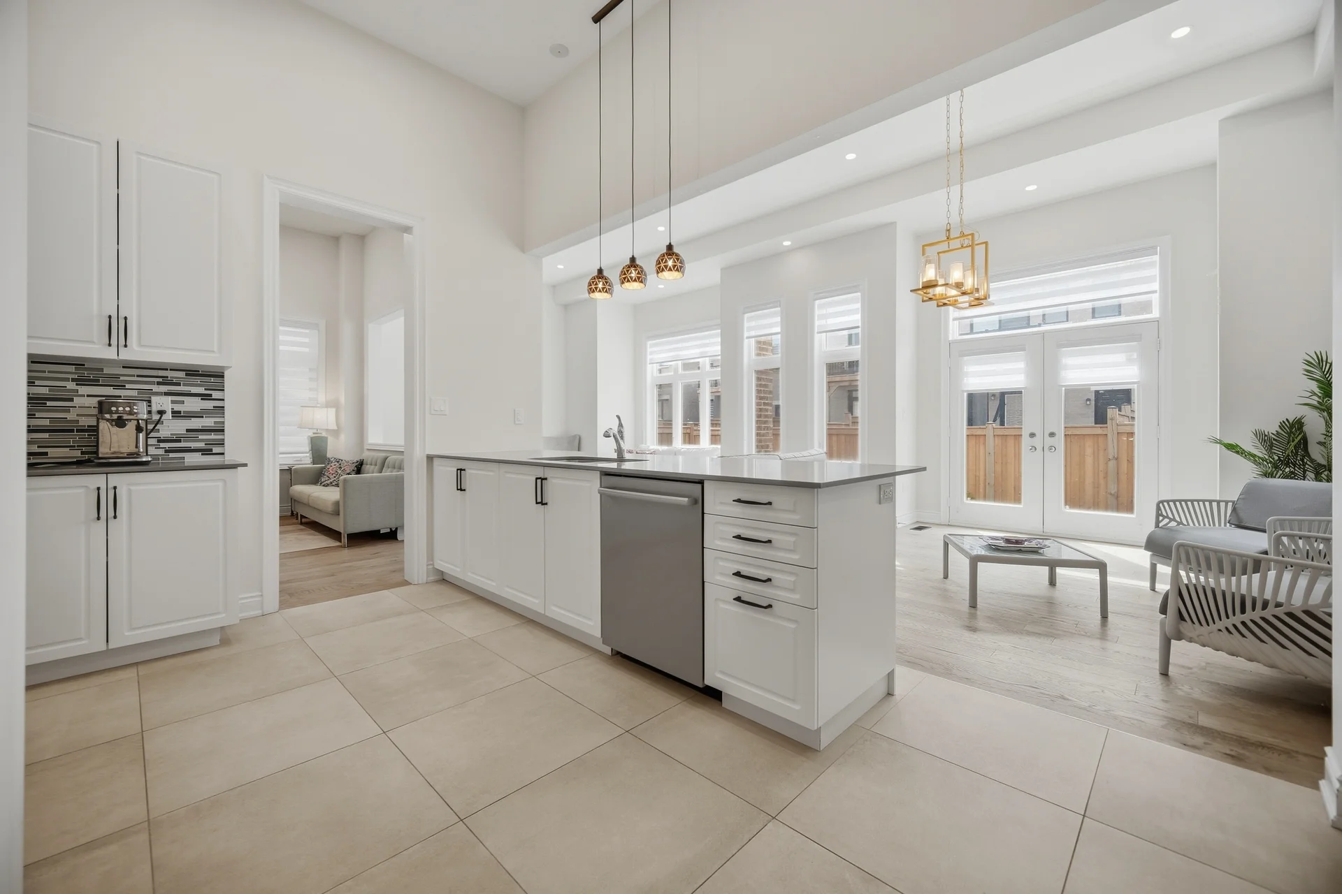 1400 Yellow Rose Circle, Oakville - photo 20