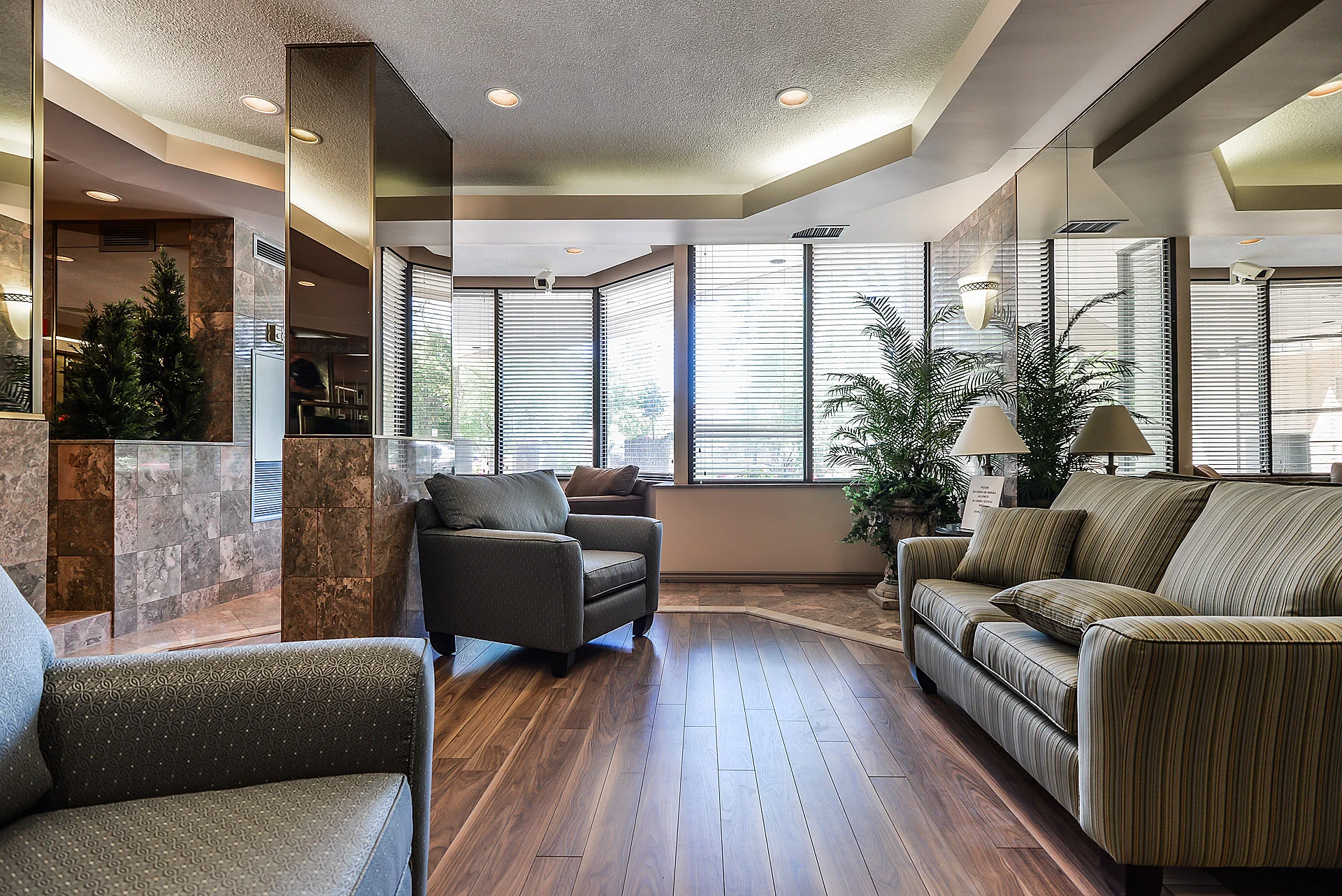 #1511-20 Cherrytree Drive, Brampton - photo 5