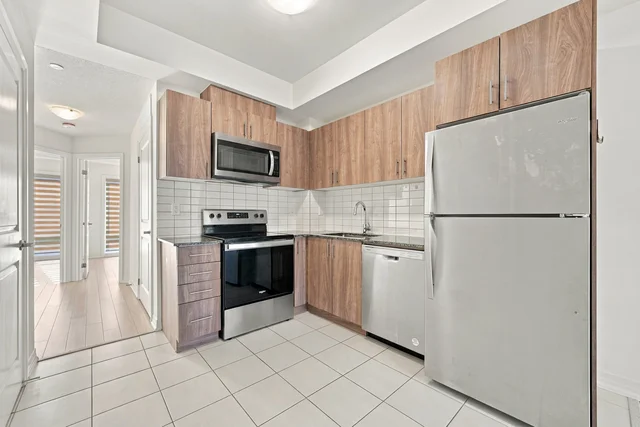 #4-235 McLevin Avenue, Scarborough - photo 10