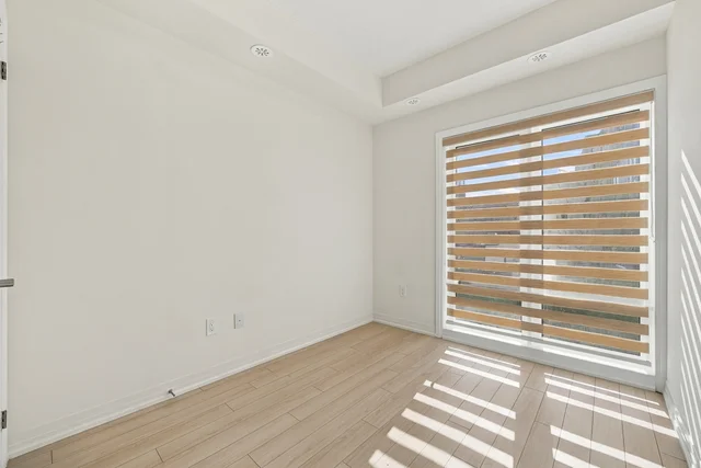 #4-235 McLevin Avenue, Scarborough - photo 17