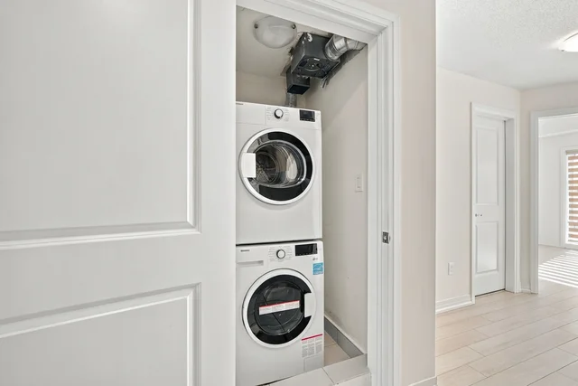 #4-235 McLevin Avenue, Scarborough - photo 20