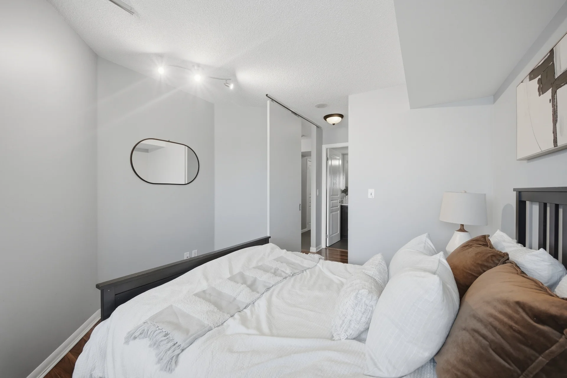 #1807-18 Yonge Street, Toronto - photo 23