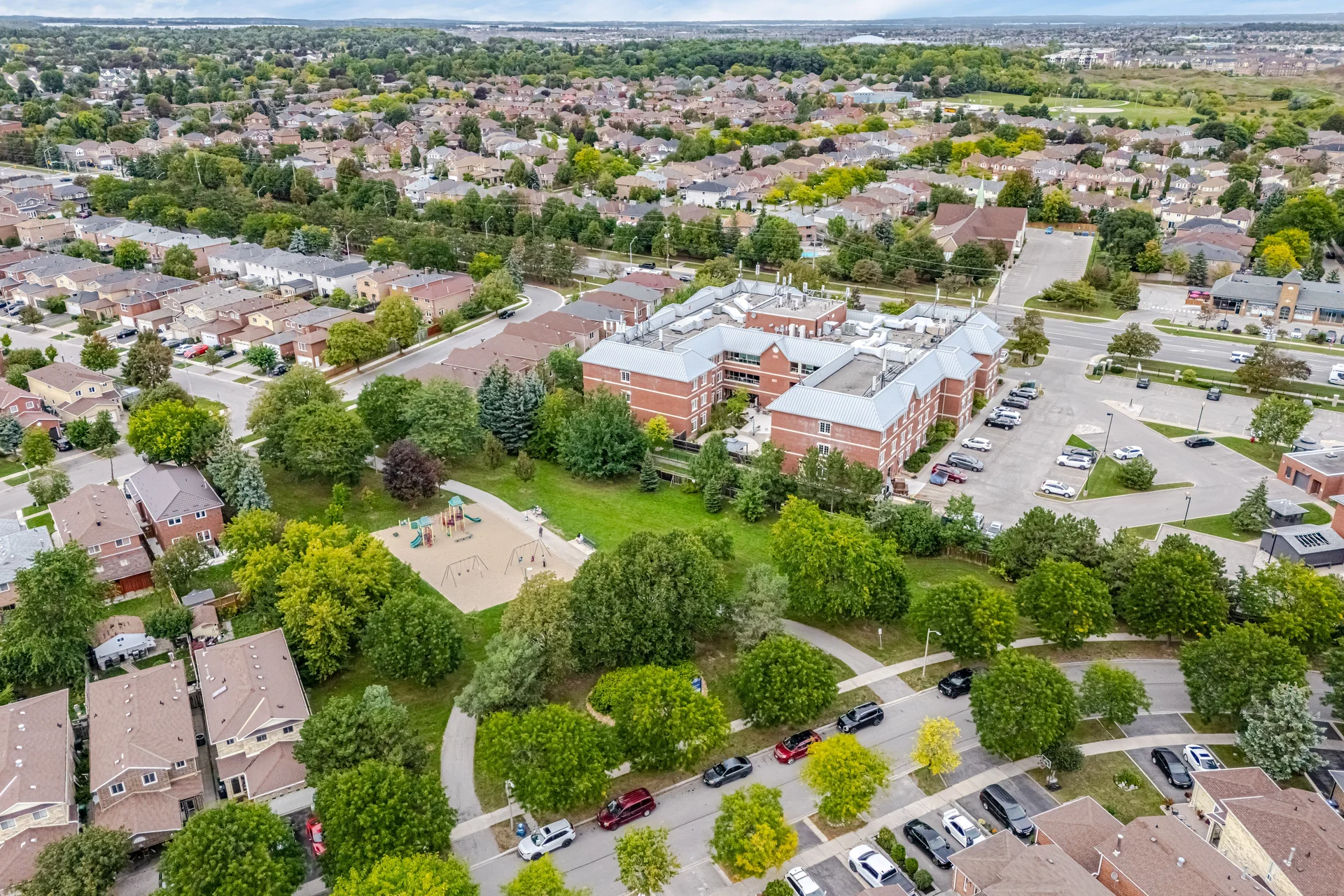 39 Ebby Avenue, Brampton - photo 69