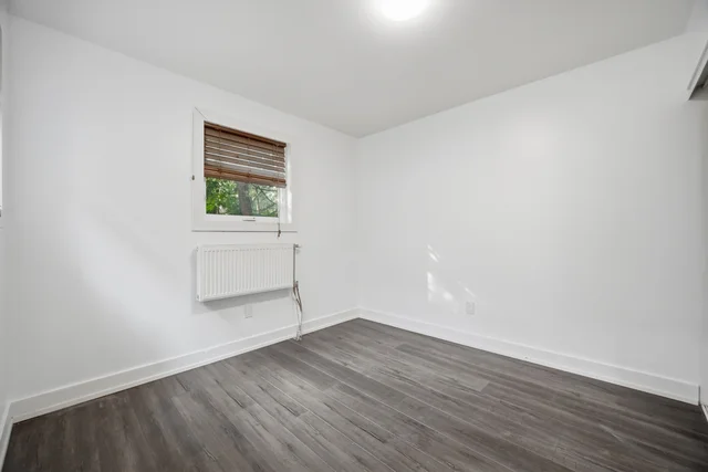 67 West Avenue North, Hamilton - photo 22