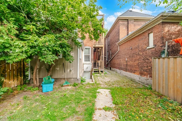 67 West Avenue North, Hamilton - photo 32