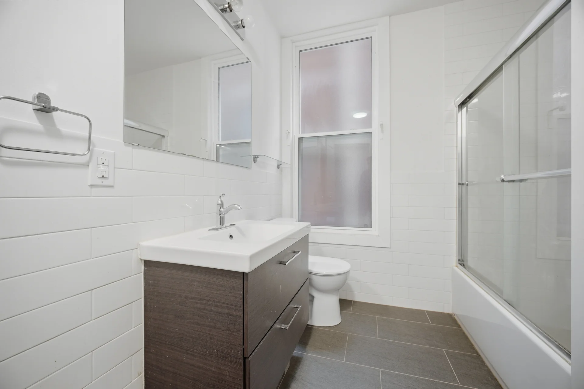 67 West Avenue North, Hamilton - photo 25