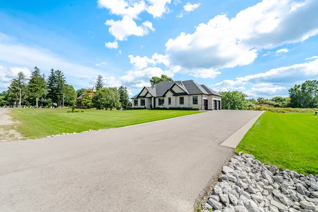 56 Augustus Street, Brant - photo 12