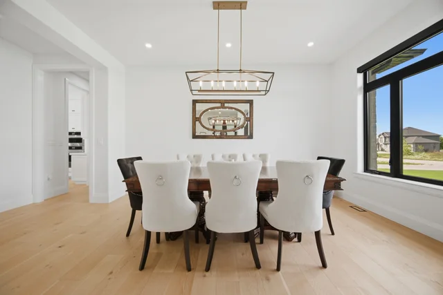 56 Augustus Street, Brant - photo 46